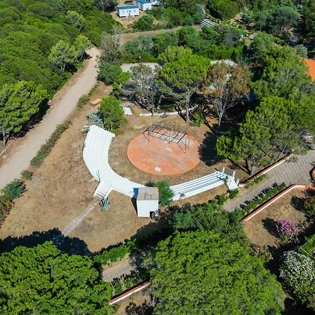 Happy Camp Mobile Homes In Camping Village Baia Paradiso Badesi Exterior foto