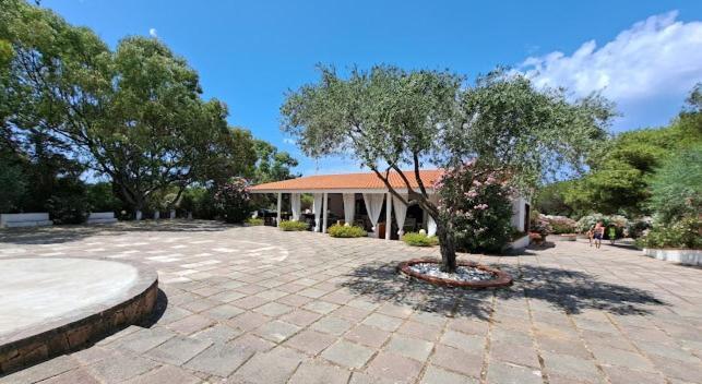 Happy Camp Mobile Homes In Camping Village Baia Paradiso Badesi Exterior foto